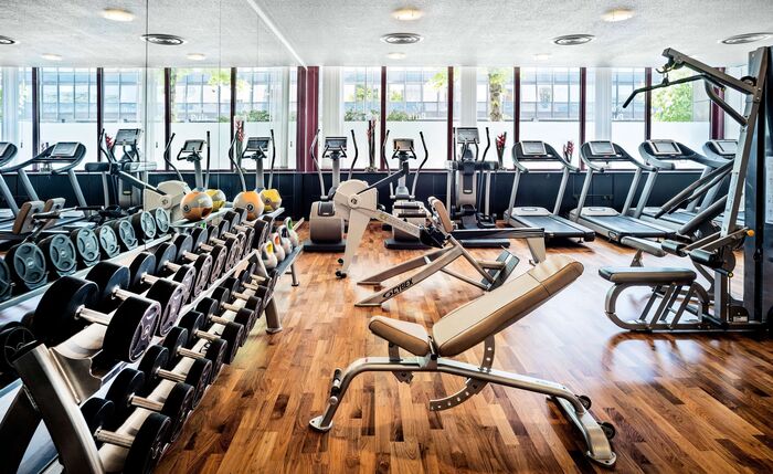 Fitnessbereich mit modernen Geräten – Hyatt Regency Köln