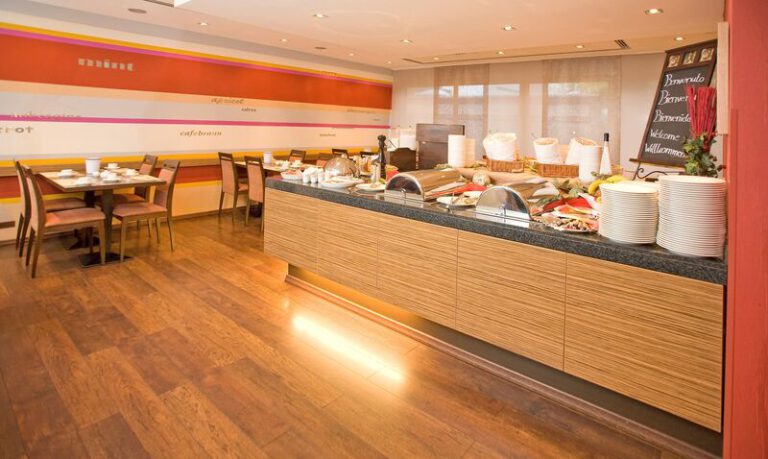 Frühstücksraum im Mercure Hotel Köln Belfortstraße