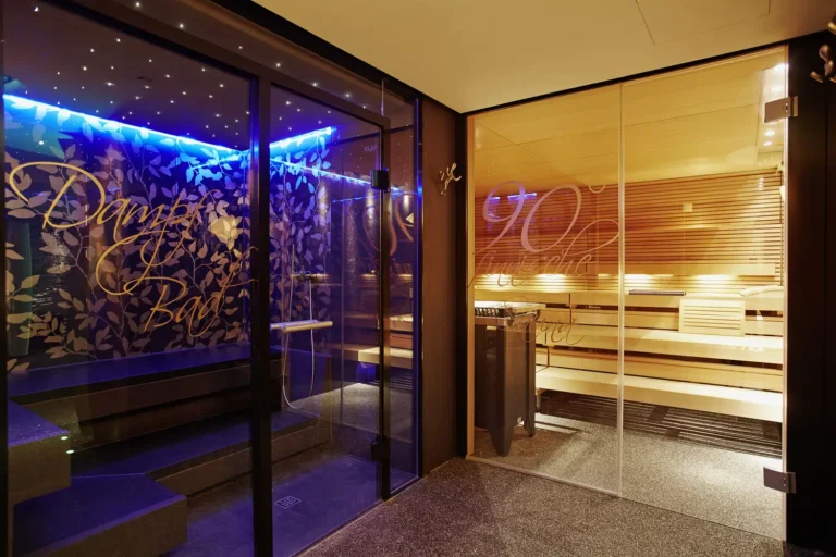 Savoy Hotel in Köln Dampfbad und Sauna nebeneinander
